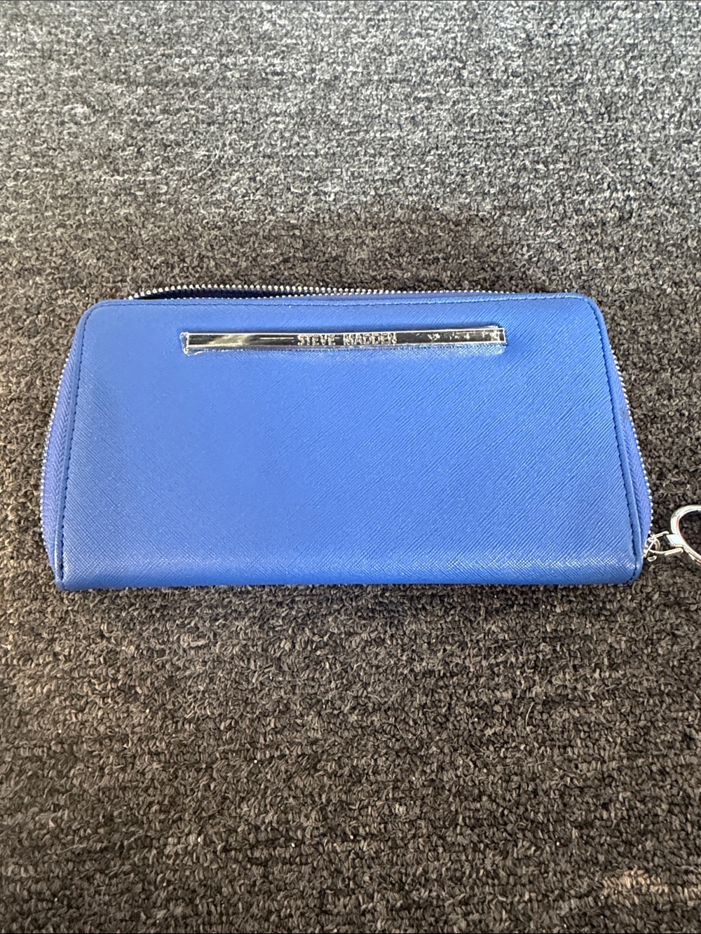 Steve Madden Blue Zip-Around Wallet with Silver Bar